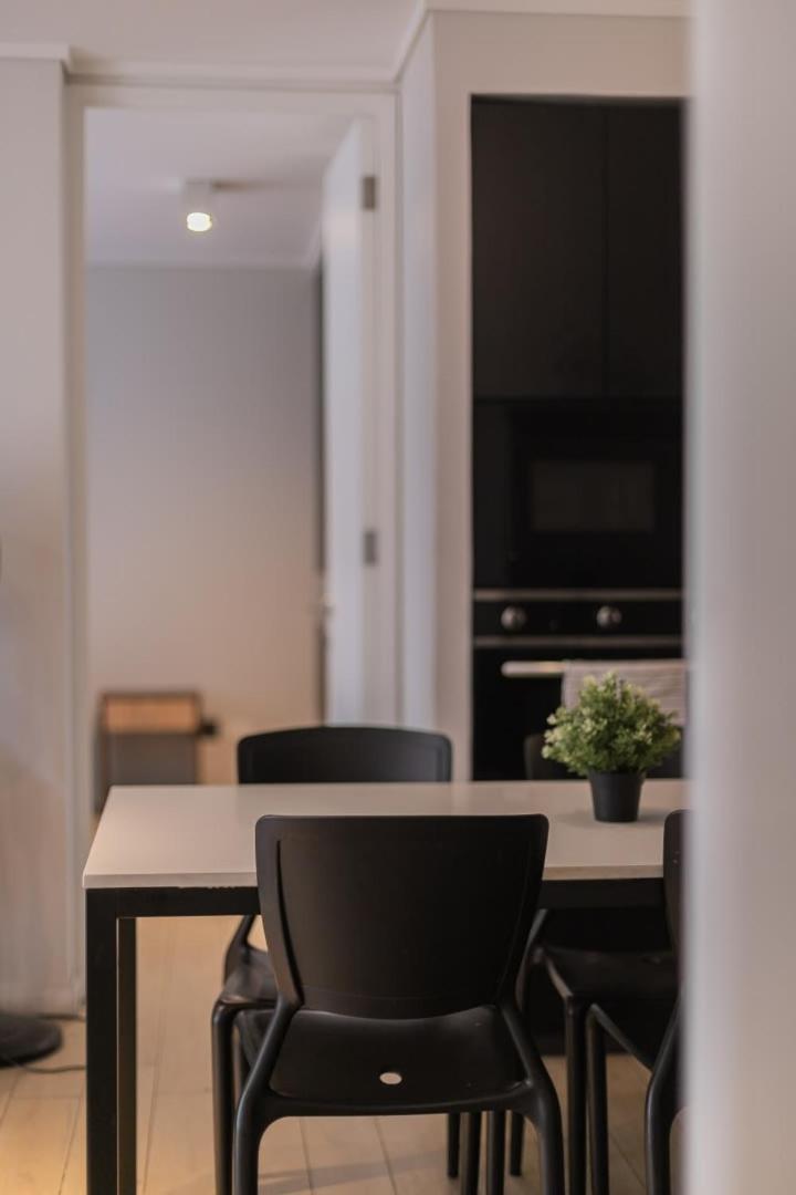2b2b Steps Away From Costanera Center Santiago